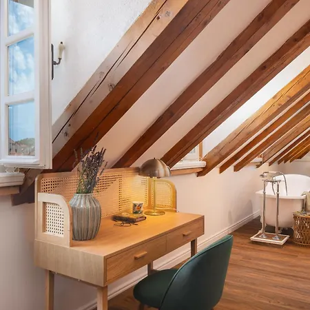 Palazzo Viridis Heritage 4* Милна